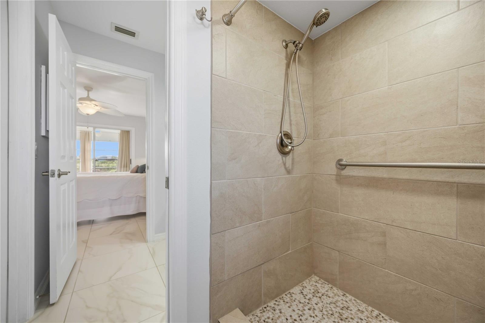 ROTONDA WEST PEBBLE BEACH - Residential