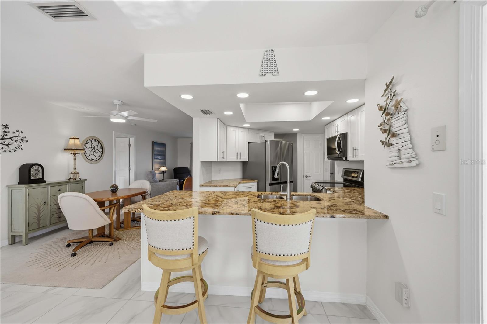 ROTONDA WEST PEBBLE BEACH - Residential