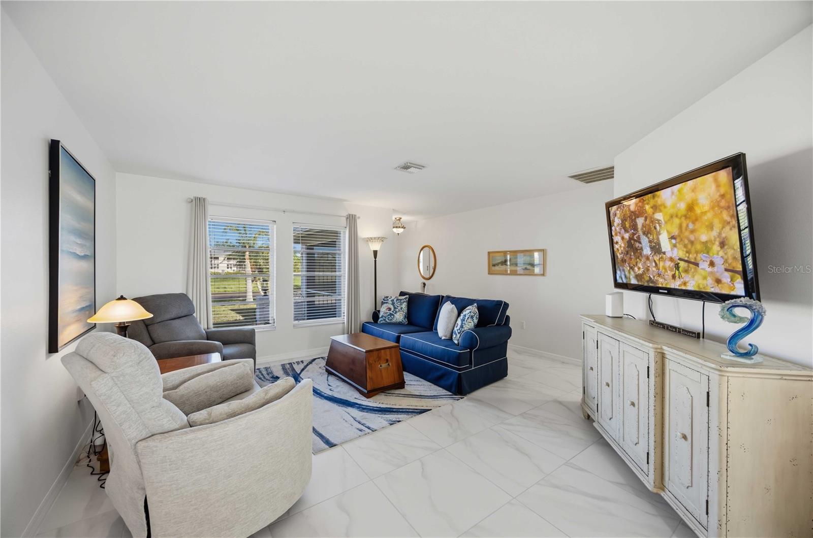 ROTONDA WEST PEBBLE BEACH - Residential