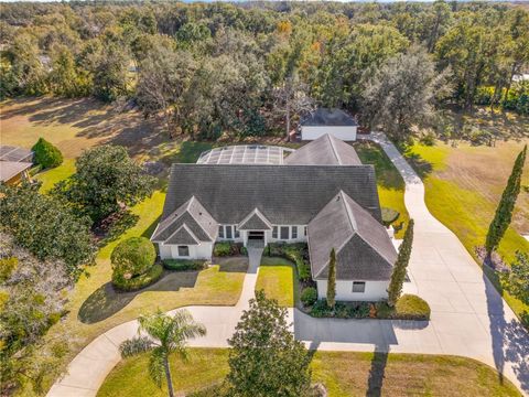 A home in LONGWOOD