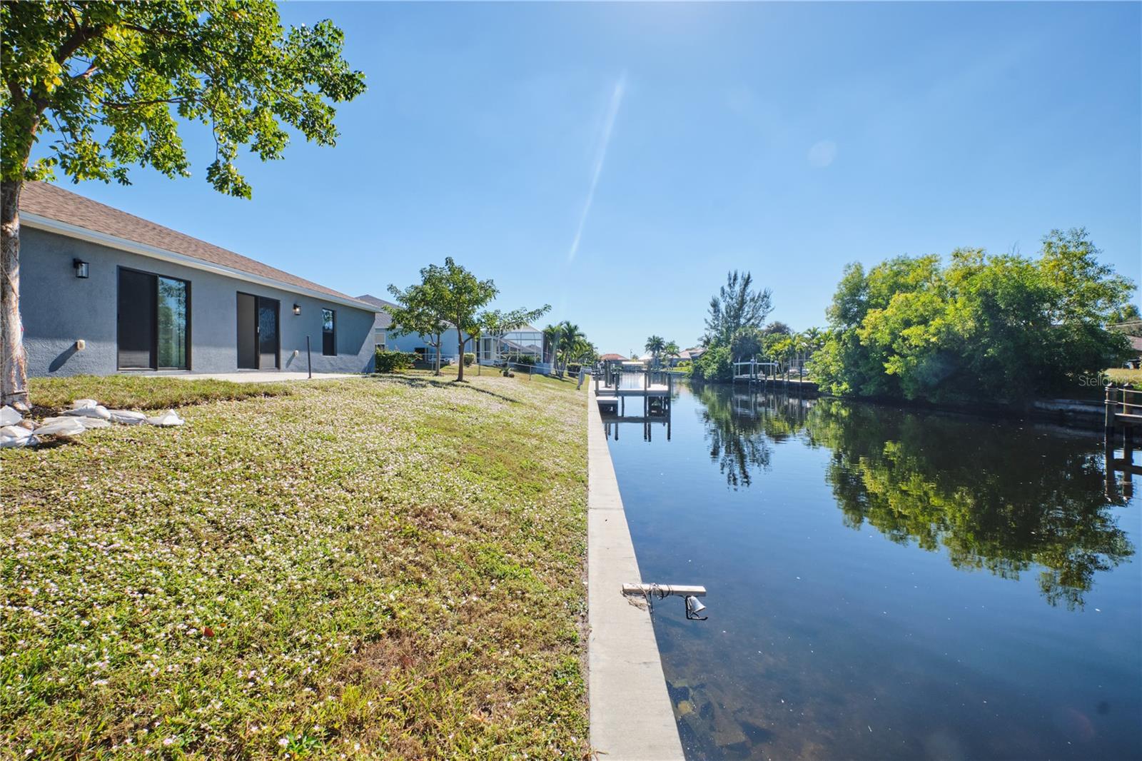 CAPE CORAL - Residential Income