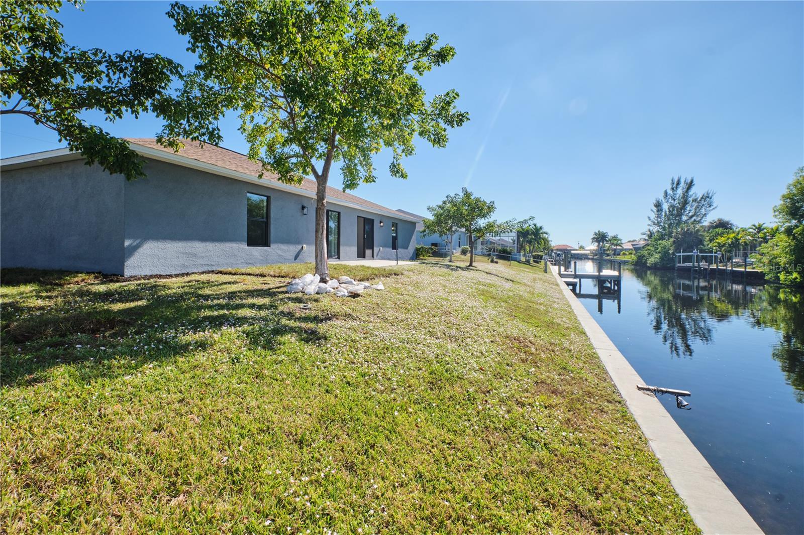 CAPE CORAL - Residential Income