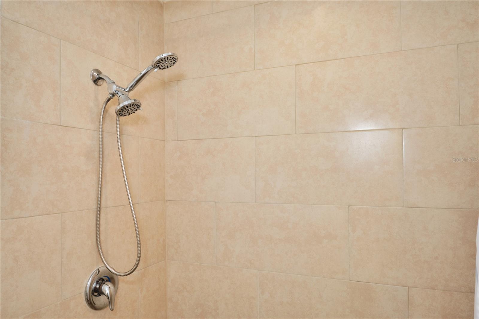 CAPE CORAL - Residential Income