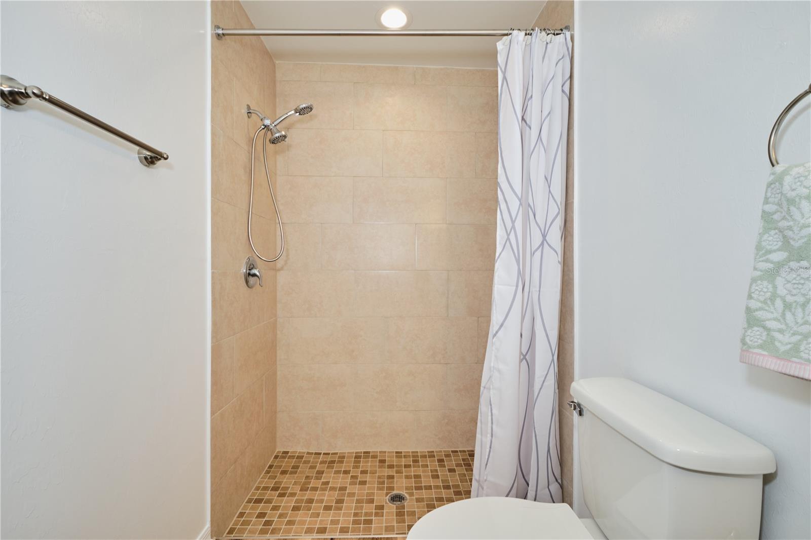 CAPE CORAL - Residential Income