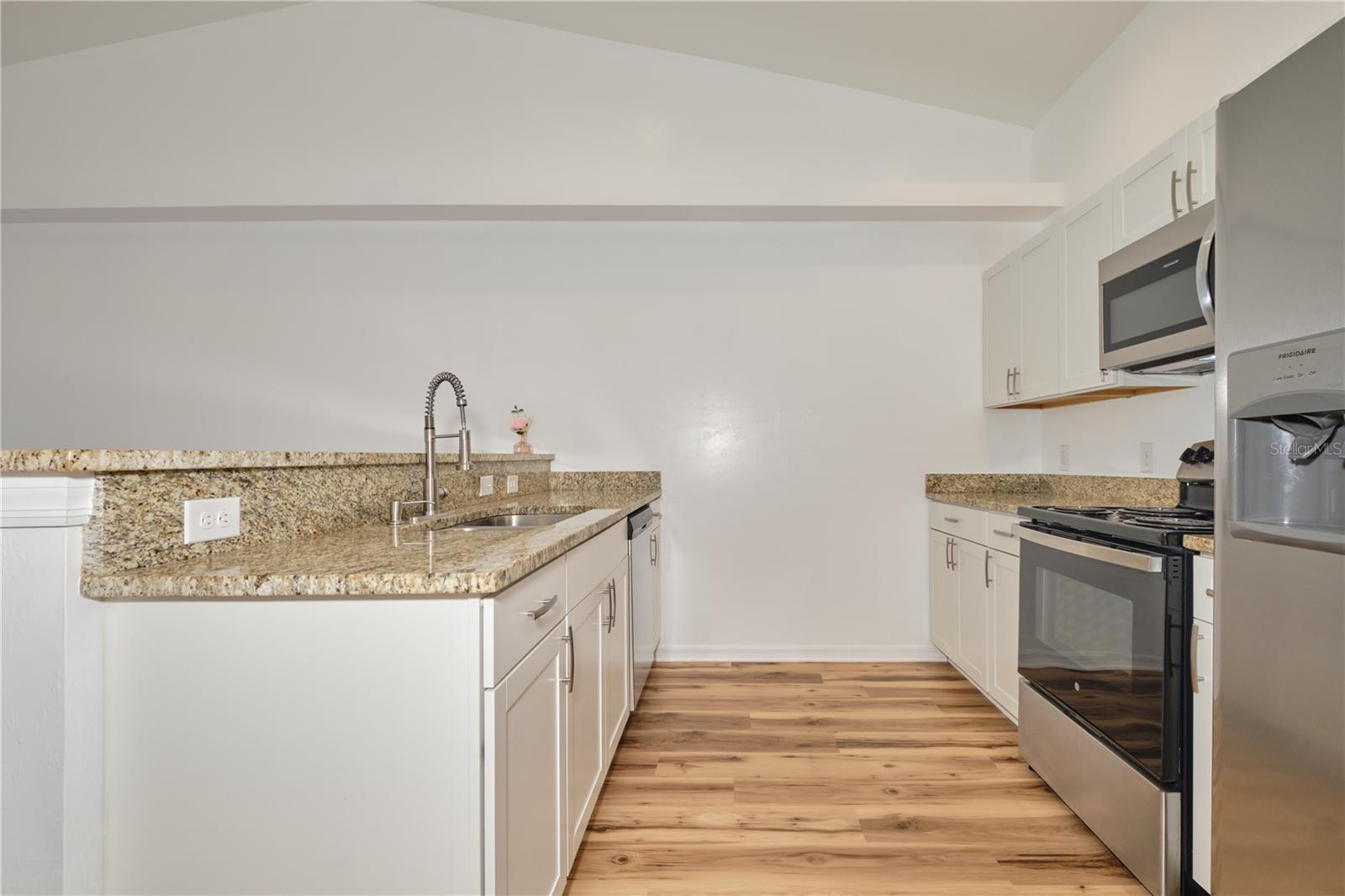 CAPE CORAL - Residential Income