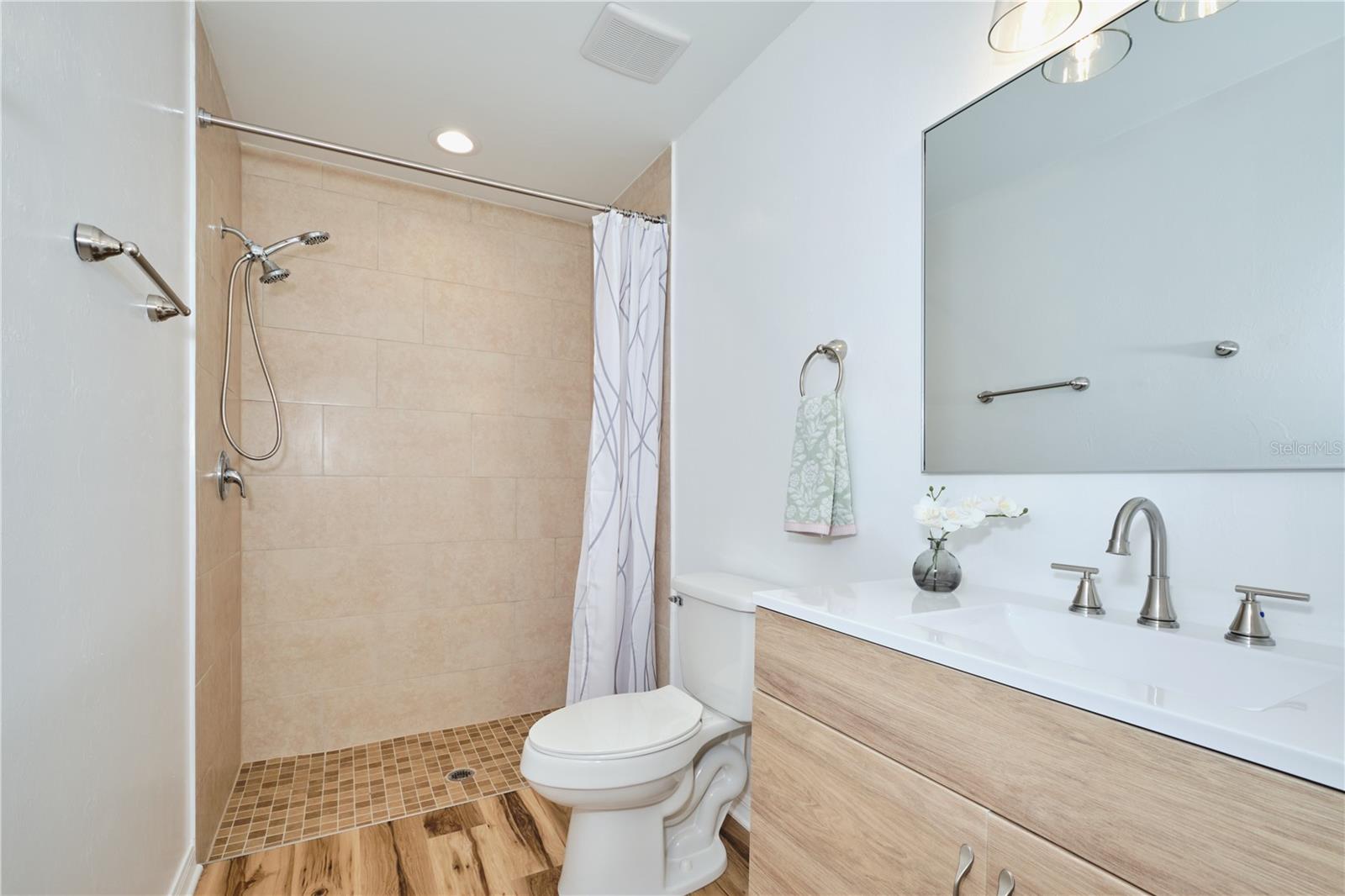 CAPE CORAL - Residential Income