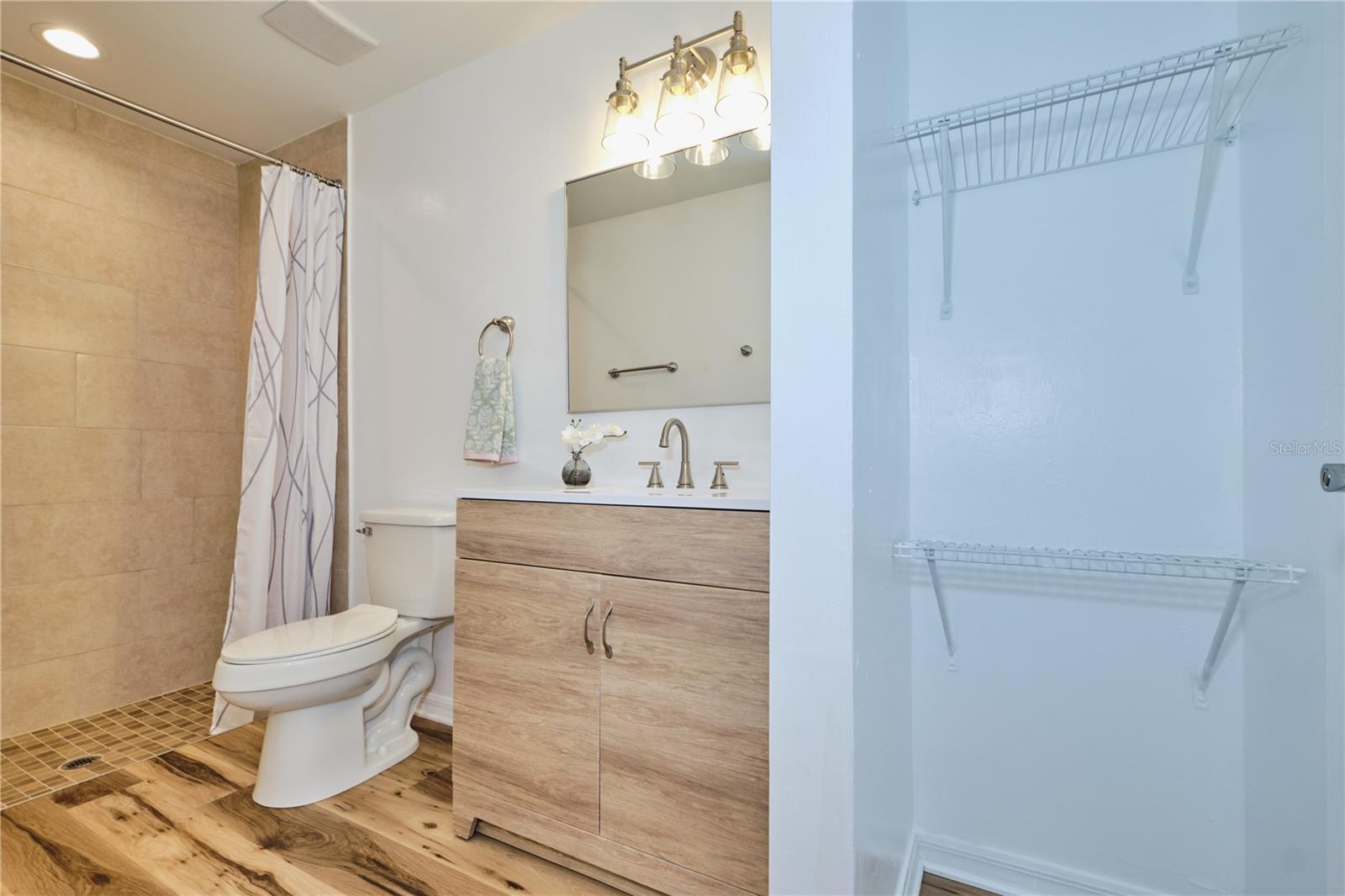 CAPE CORAL - Residential Income