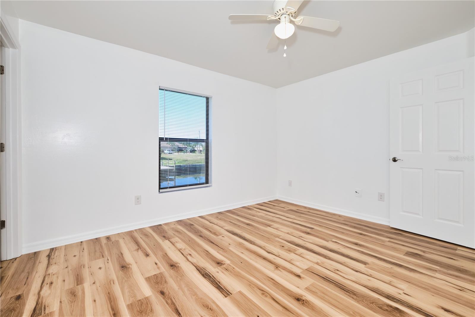 CAPE CORAL - Residential Income