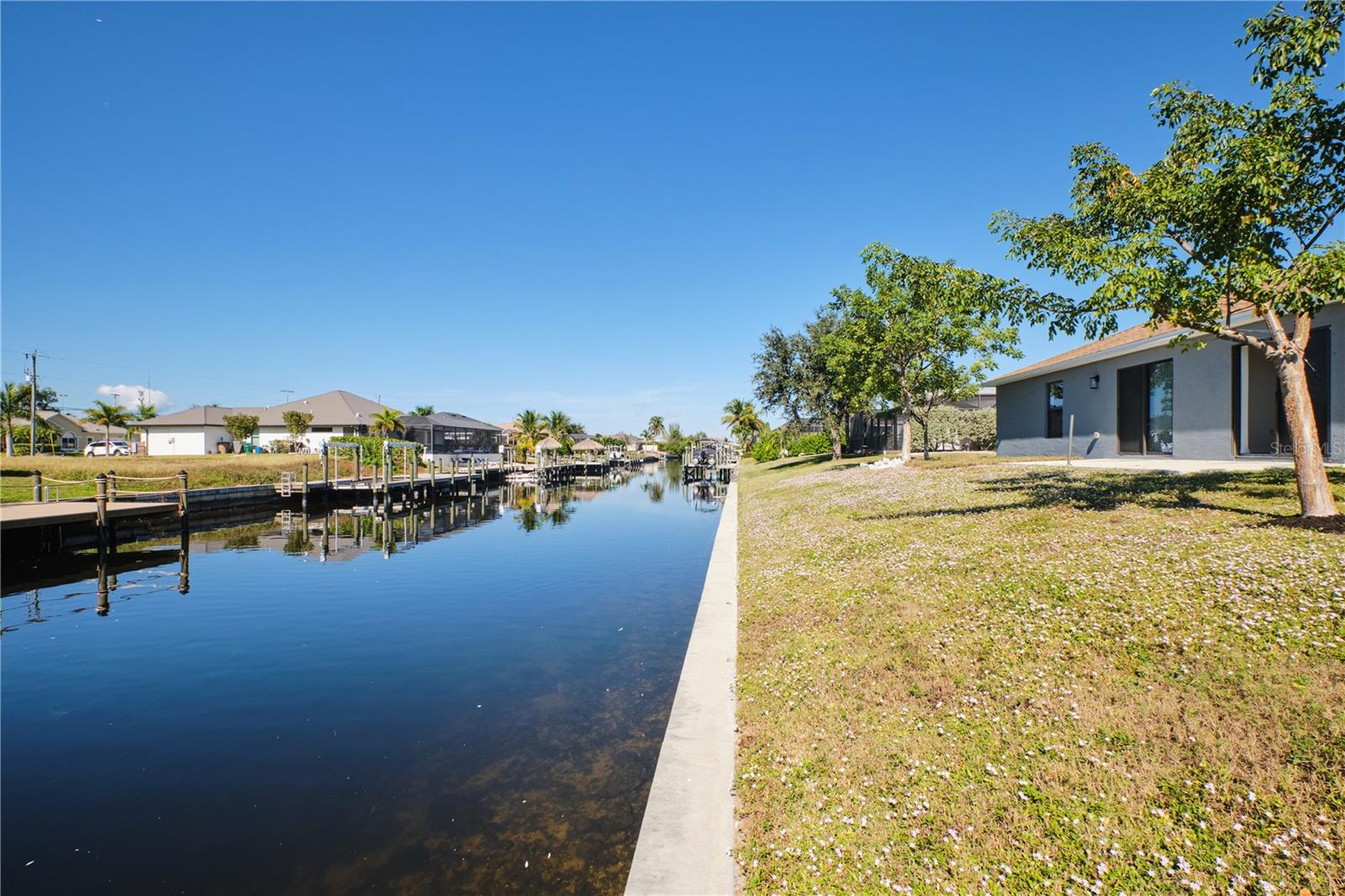 CAPE CORAL - Residential Income