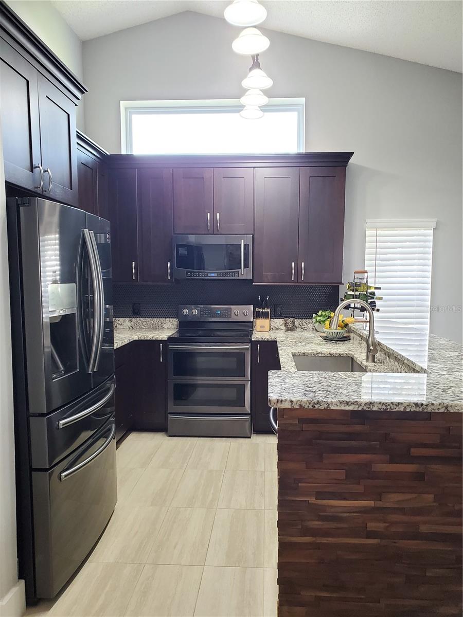 VILLAGES AT WESLEY CHAPEL PH 01B 01C - Residential