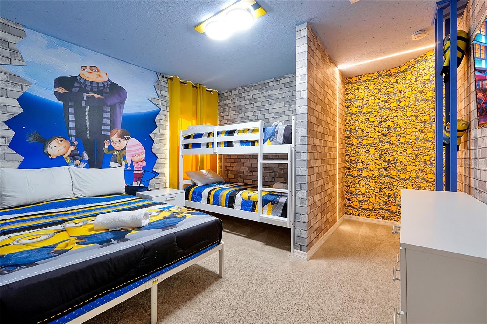 WINDSOR ISLAND RESIDENCE PH 3 - Residential