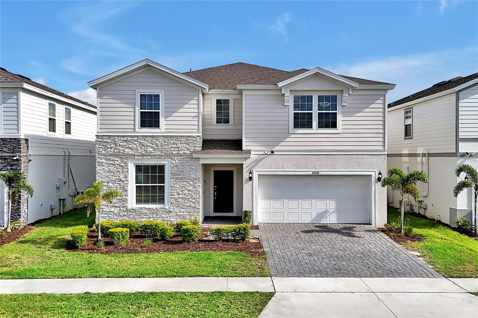 WINDSOR ISLAND RESIDENCE PH 3 - Residential