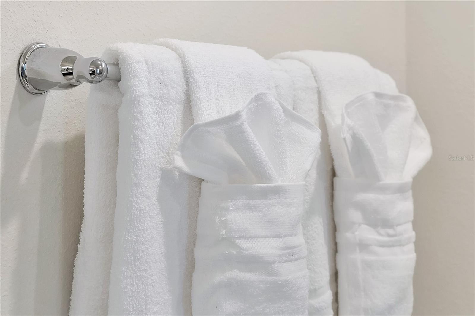 WINDSOR ISLAND RESIDENCE PH 3 - Residential