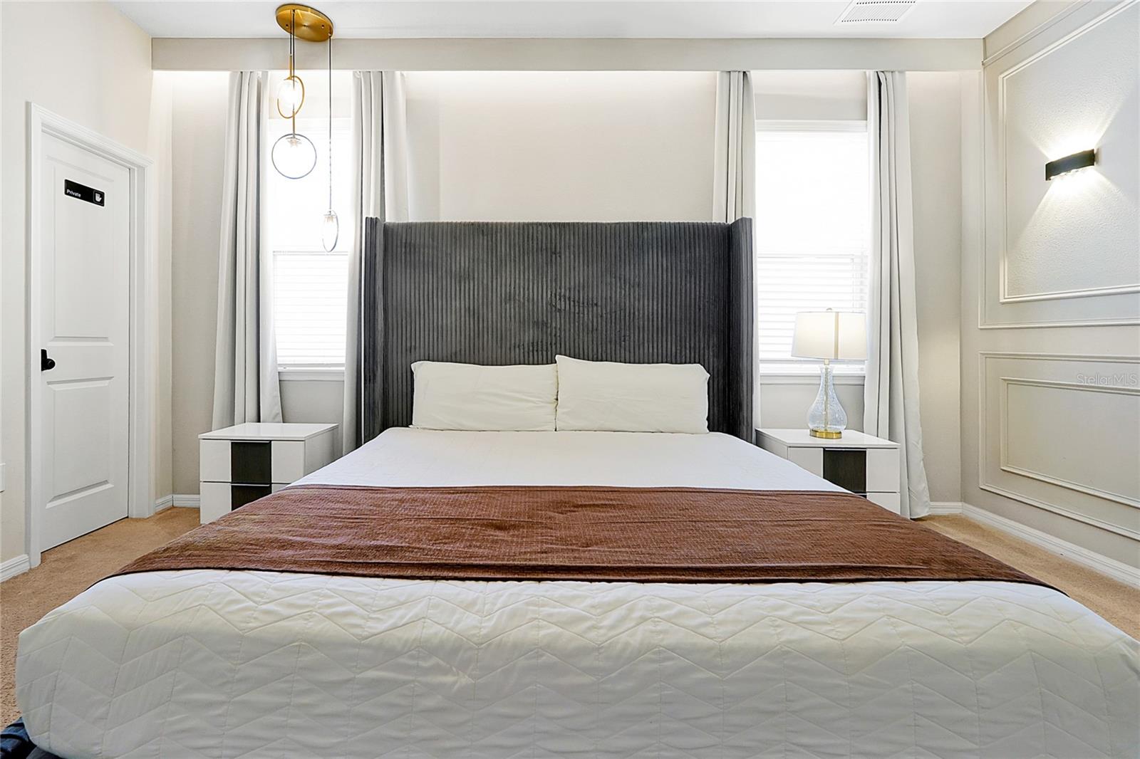 WINDSOR ISLAND RESIDENCE PH 3 - Residential