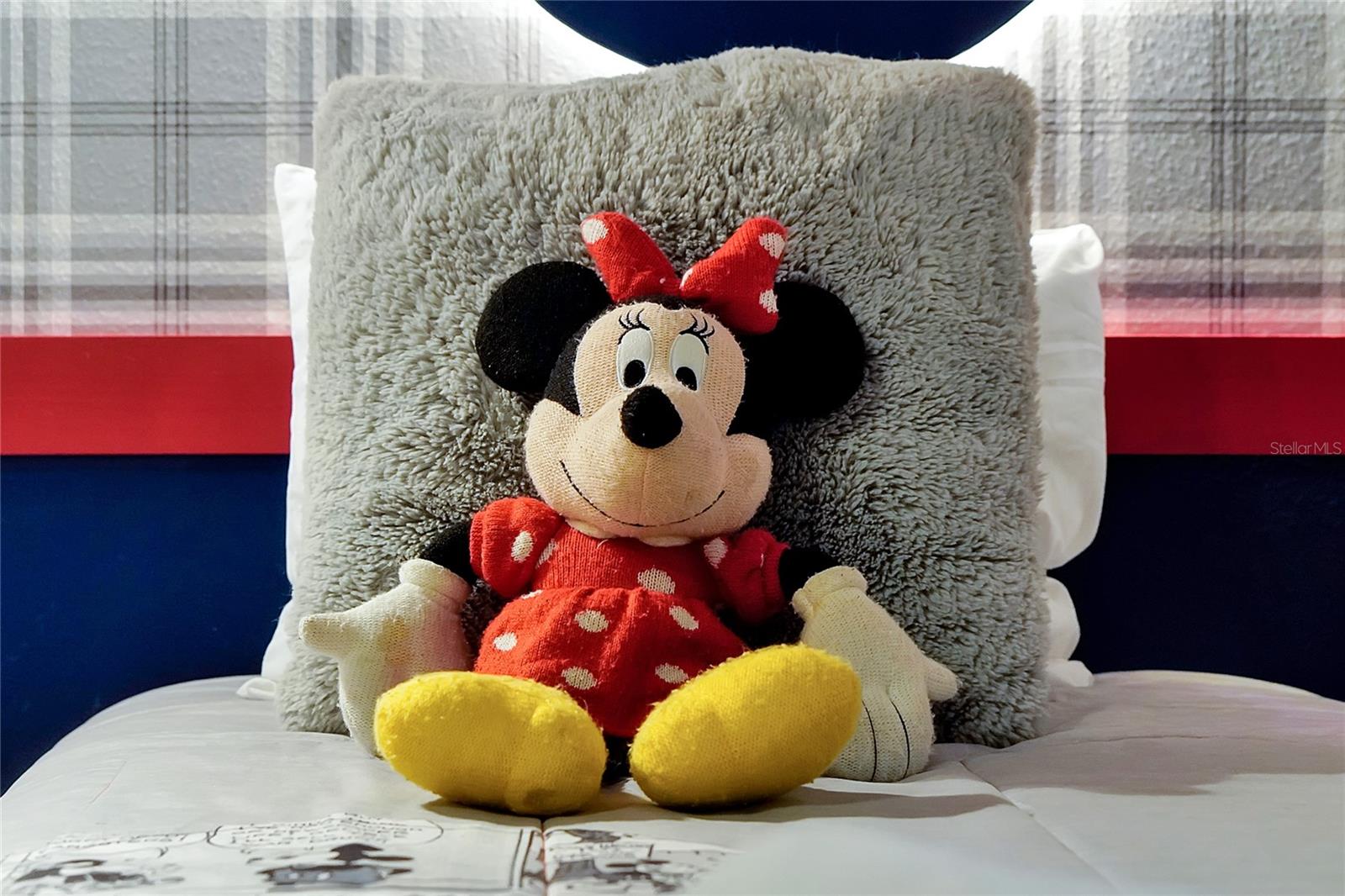 WINDSOR ISLAND RESIDENCE PH 3 - Residential