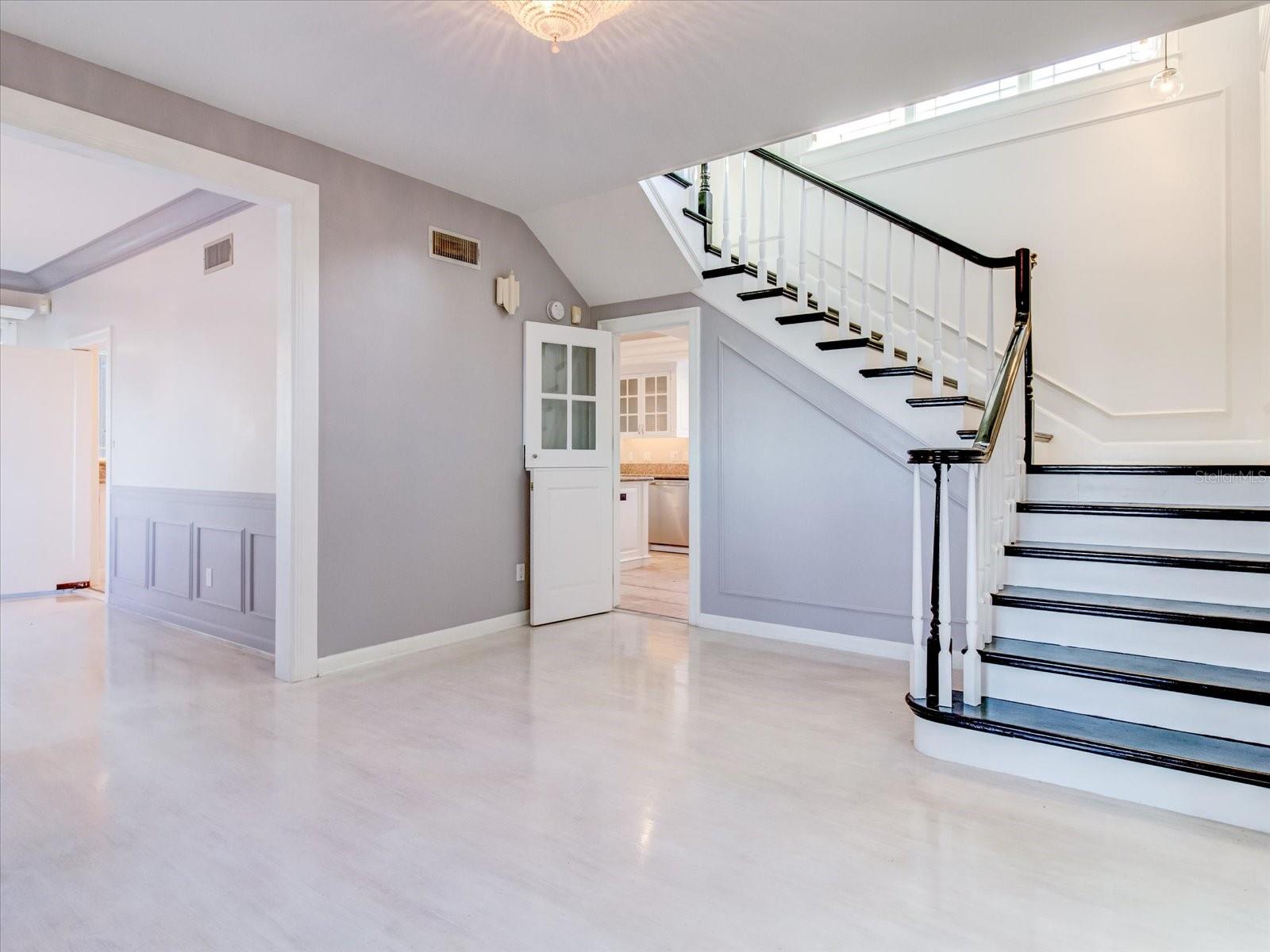 SUNSET HILLS - Residential