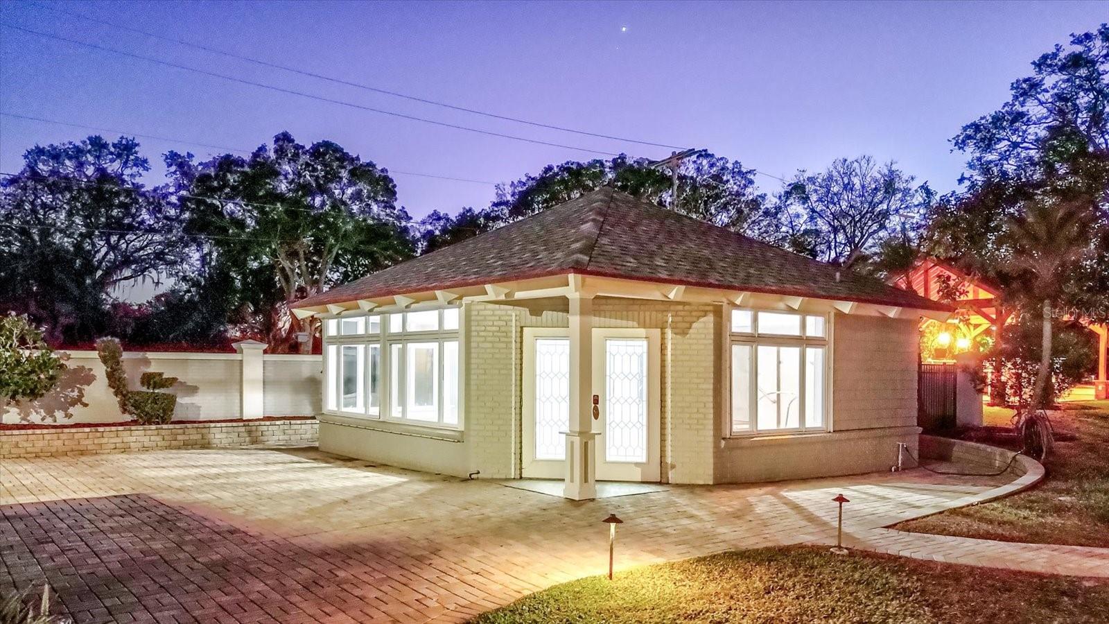 SUNSET HILLS - Residential