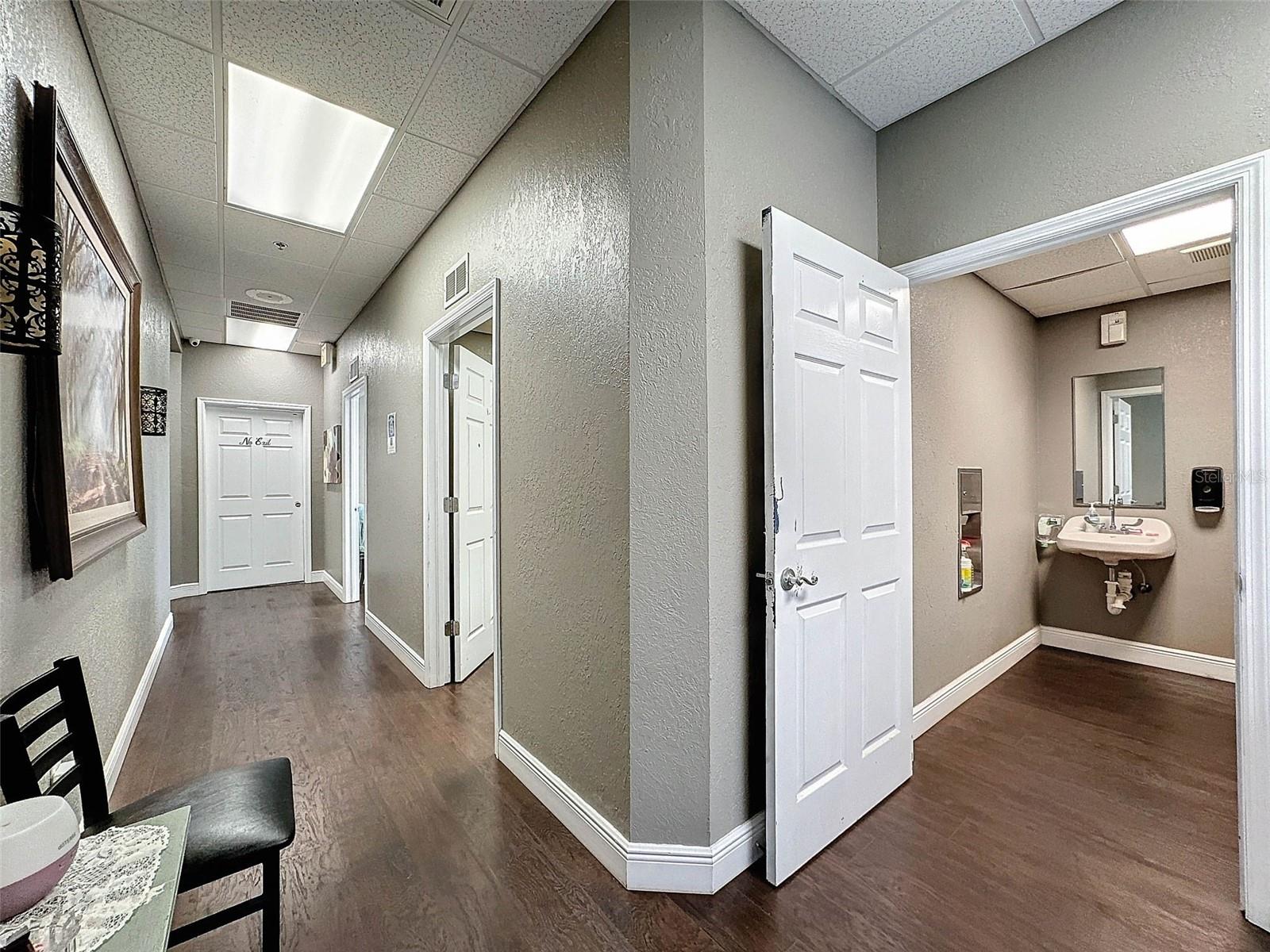 SPRINGHILL PROF PARK CONDO - Commercial Sale