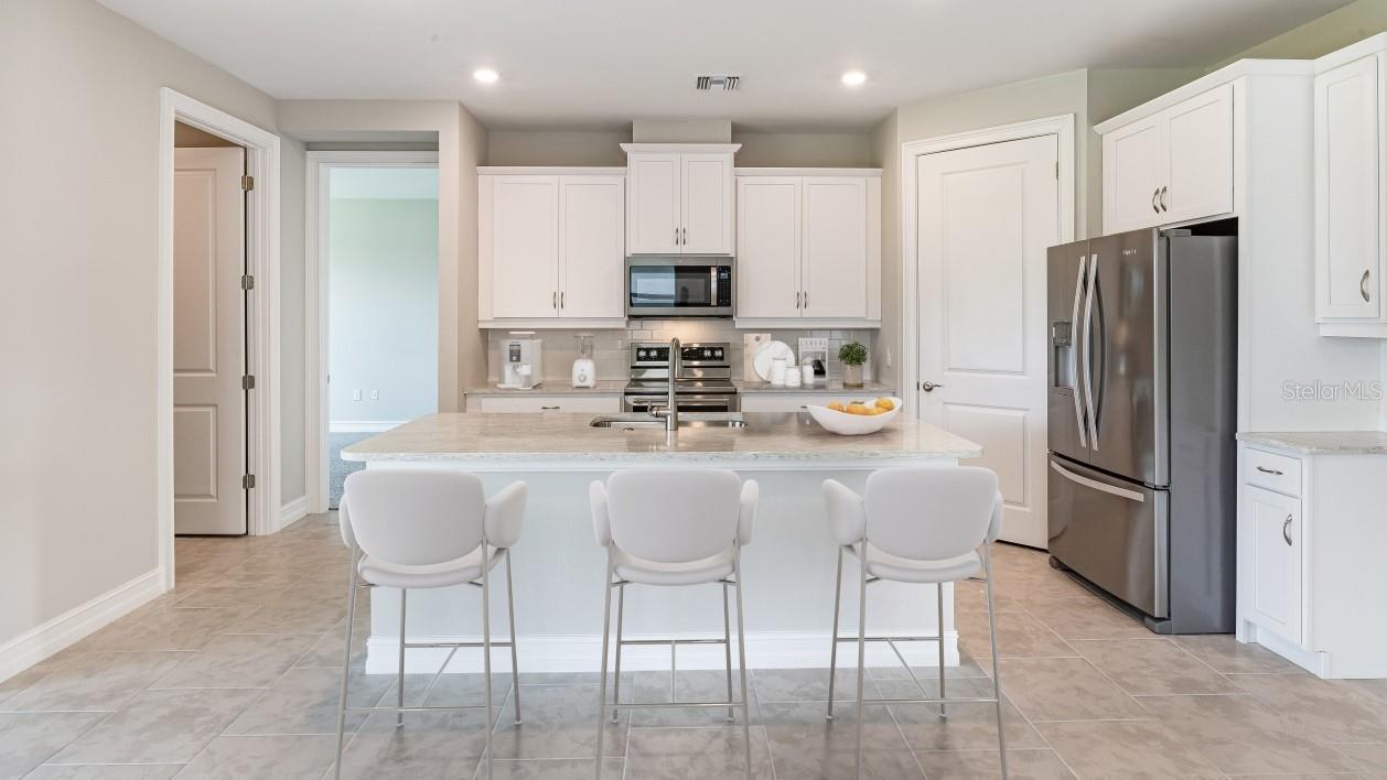 9731 SAND DUNE LANE, PUNTA GORDA, FL, 33950 3 9731 SAND DUNE LANE