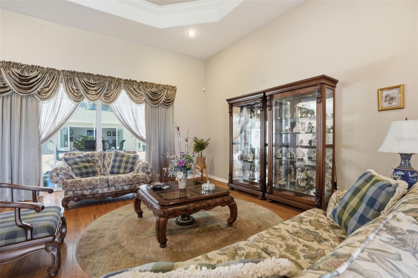 WOODLAND WATERS PH 5 - Residential