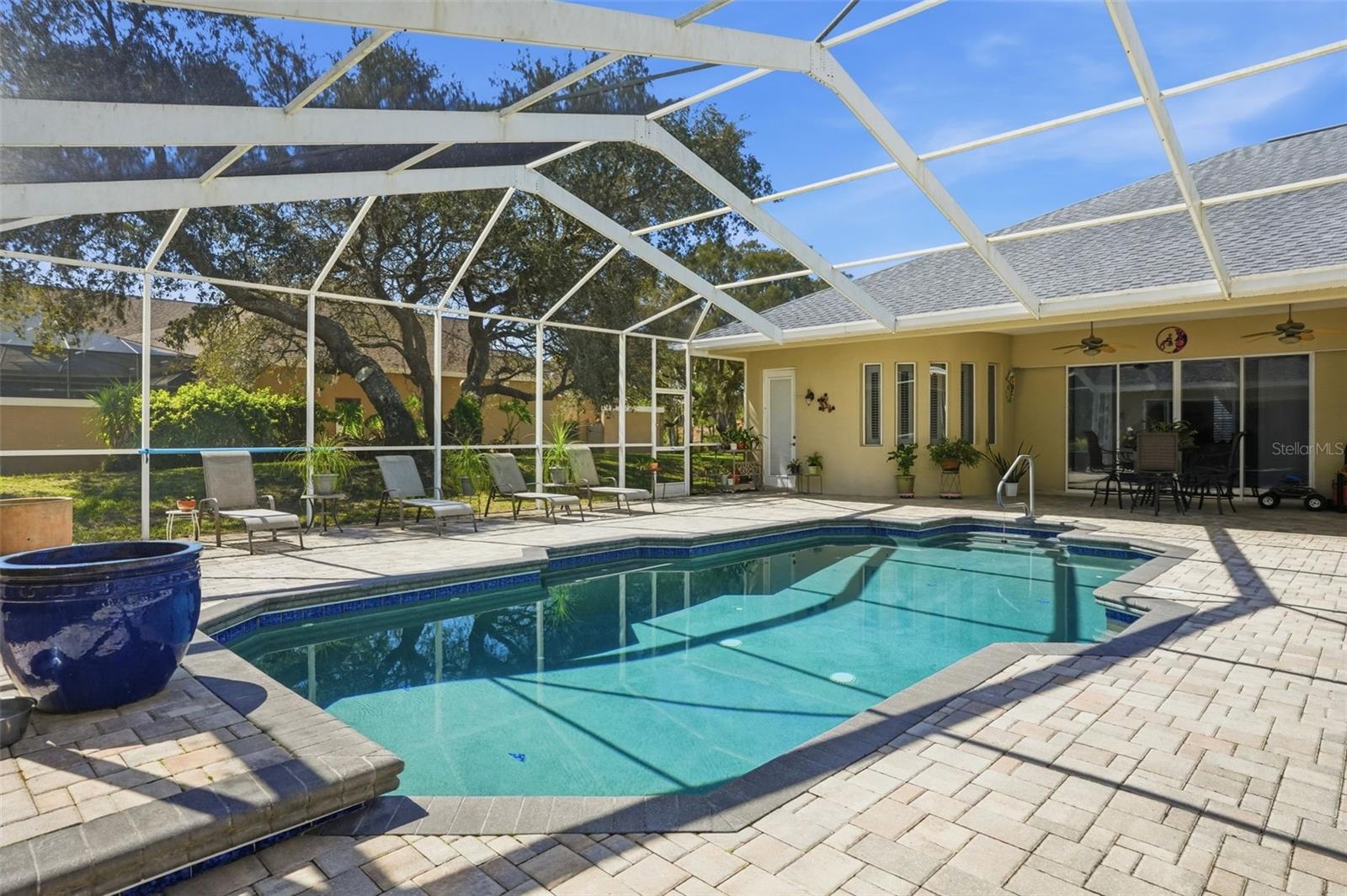 WOODLAND WATERS PH 5 - Residential