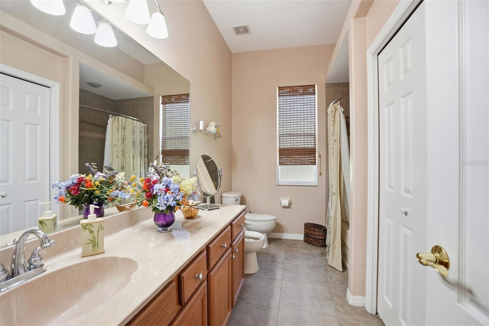 WOODLAND WATERS PH 5 - Residential