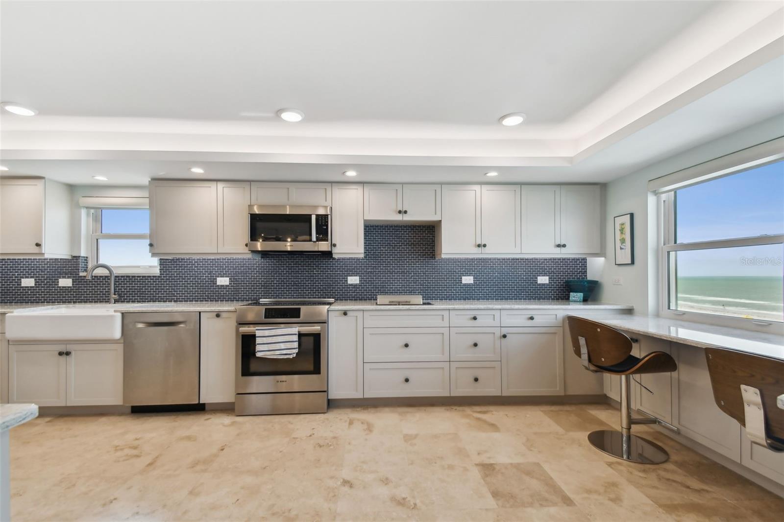 GULF 5000 ASSOC INC CONDO - Residential