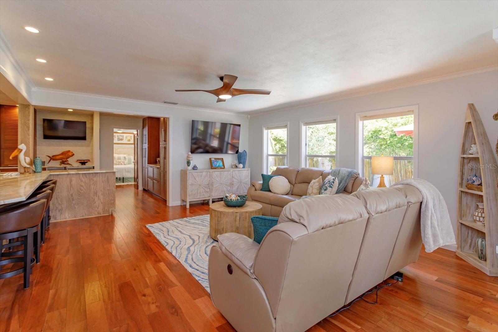 THOBURNS NEW SMYRNA BEACH - Residential