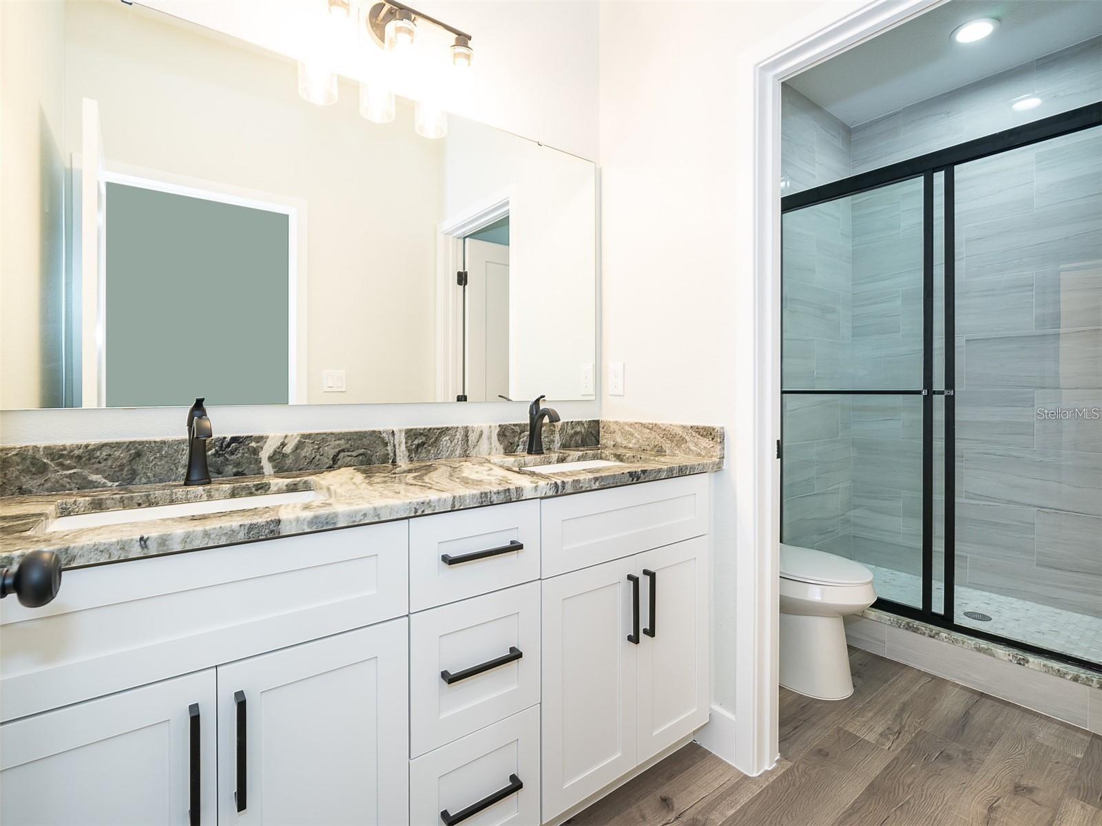 DON PABLO TWNHMS AT MYRTLE STREET - Residential Lease