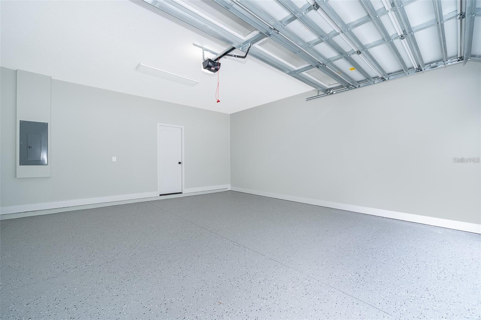 DON PABLO TWNHMS AT MYRTLE STREET - Residential Lease