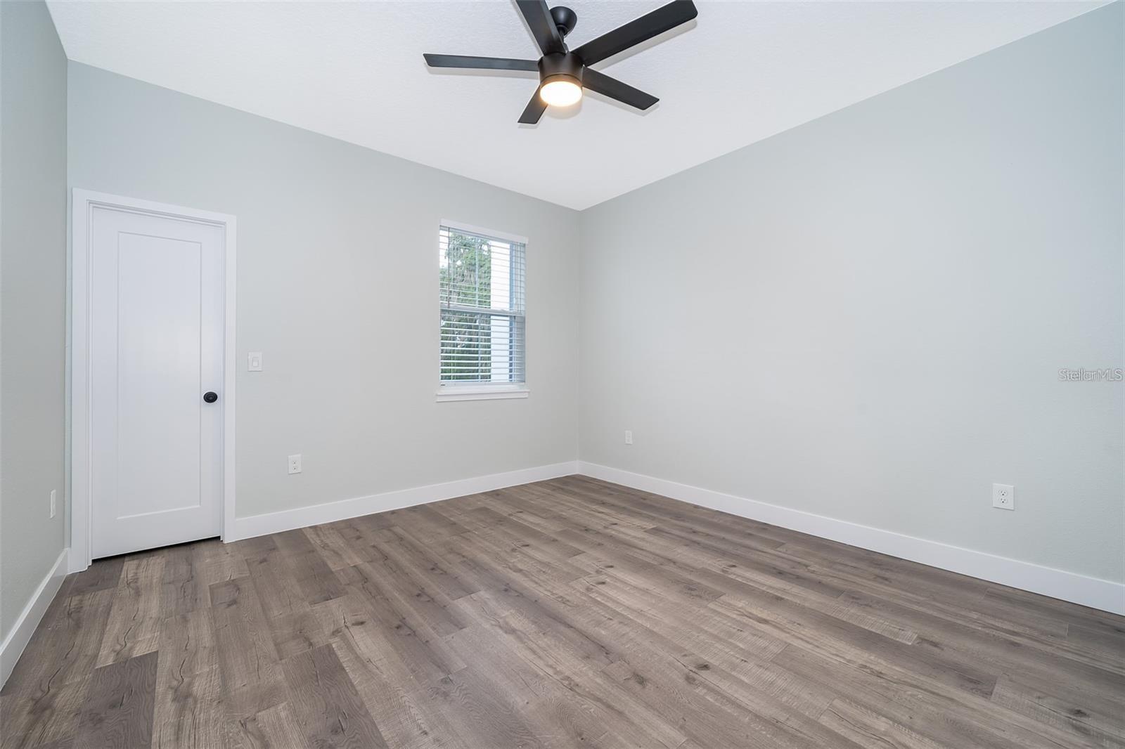 DON PABLO TWNHMS AT MYRTLE STREET - Residential Lease