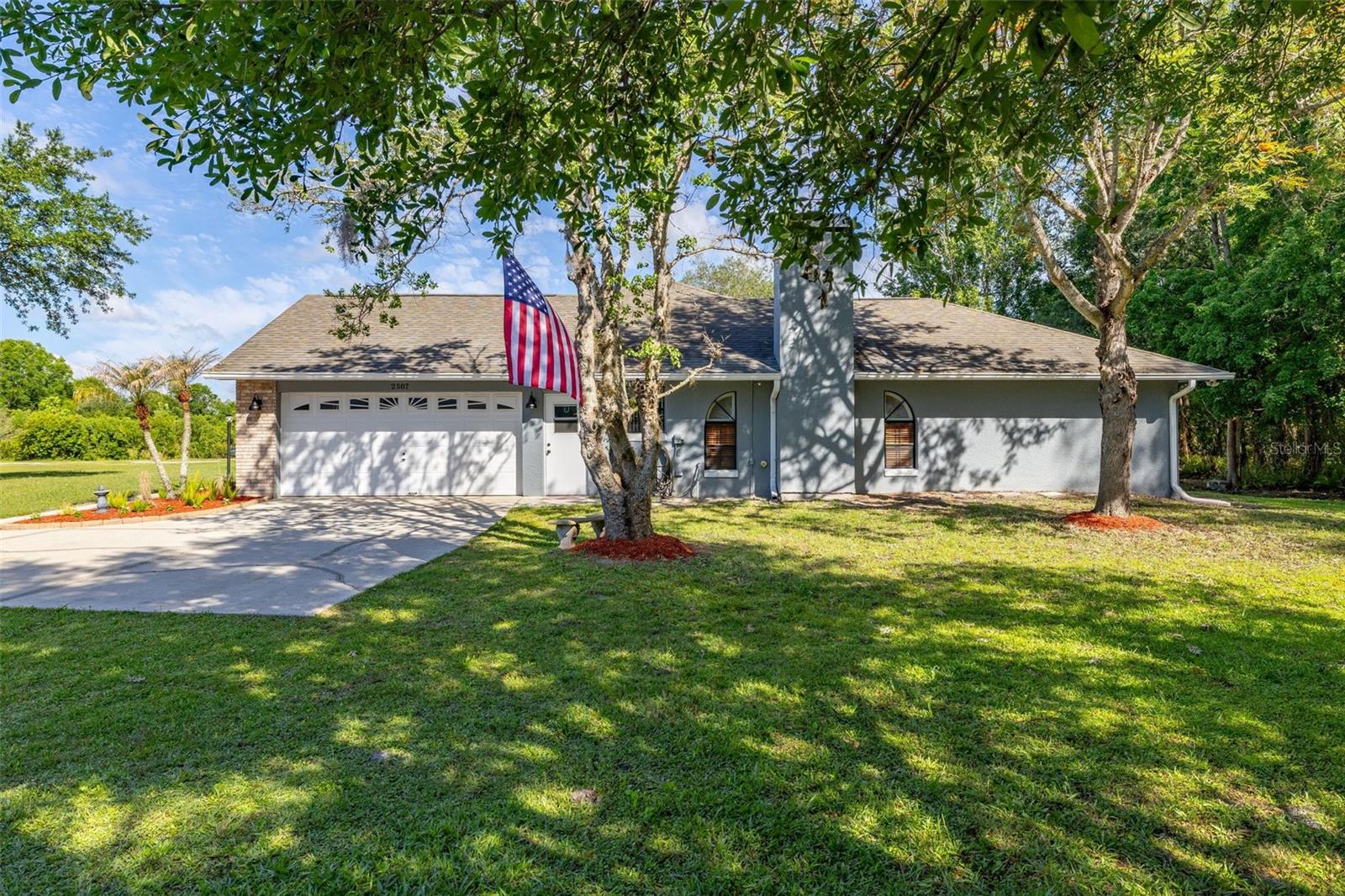 D S ESTATES - Residential