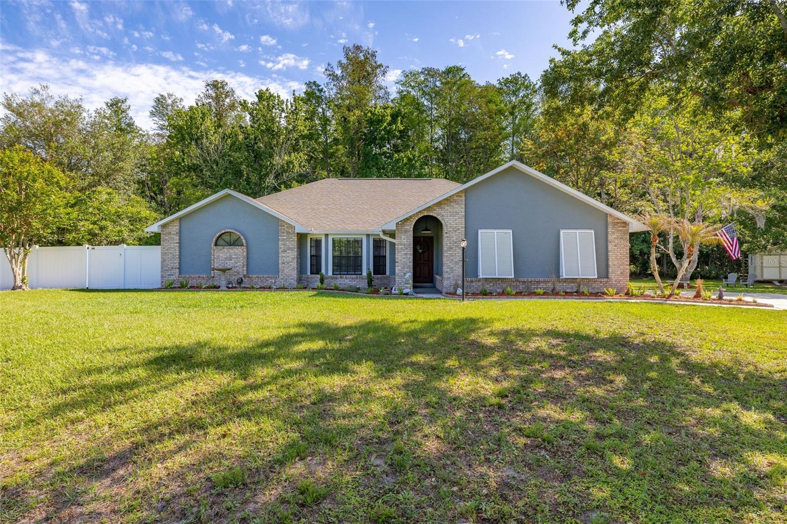 D S ESTATES - Residential