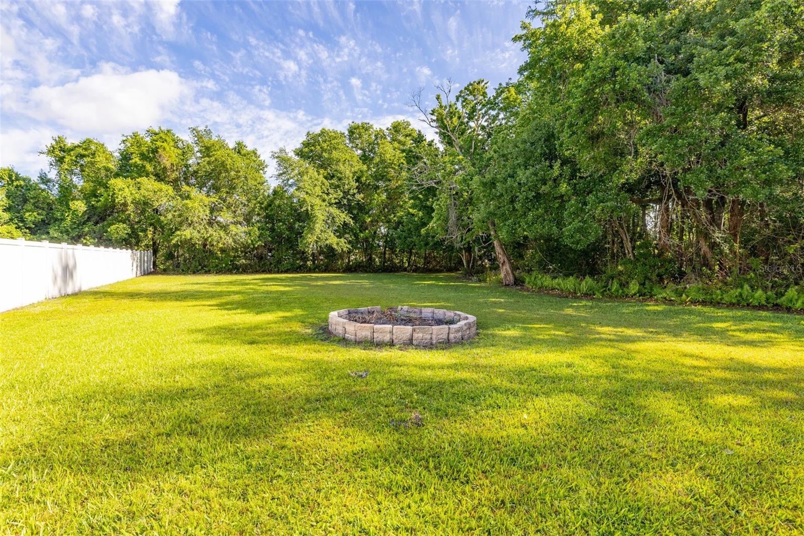 D S ESTATES - Residential