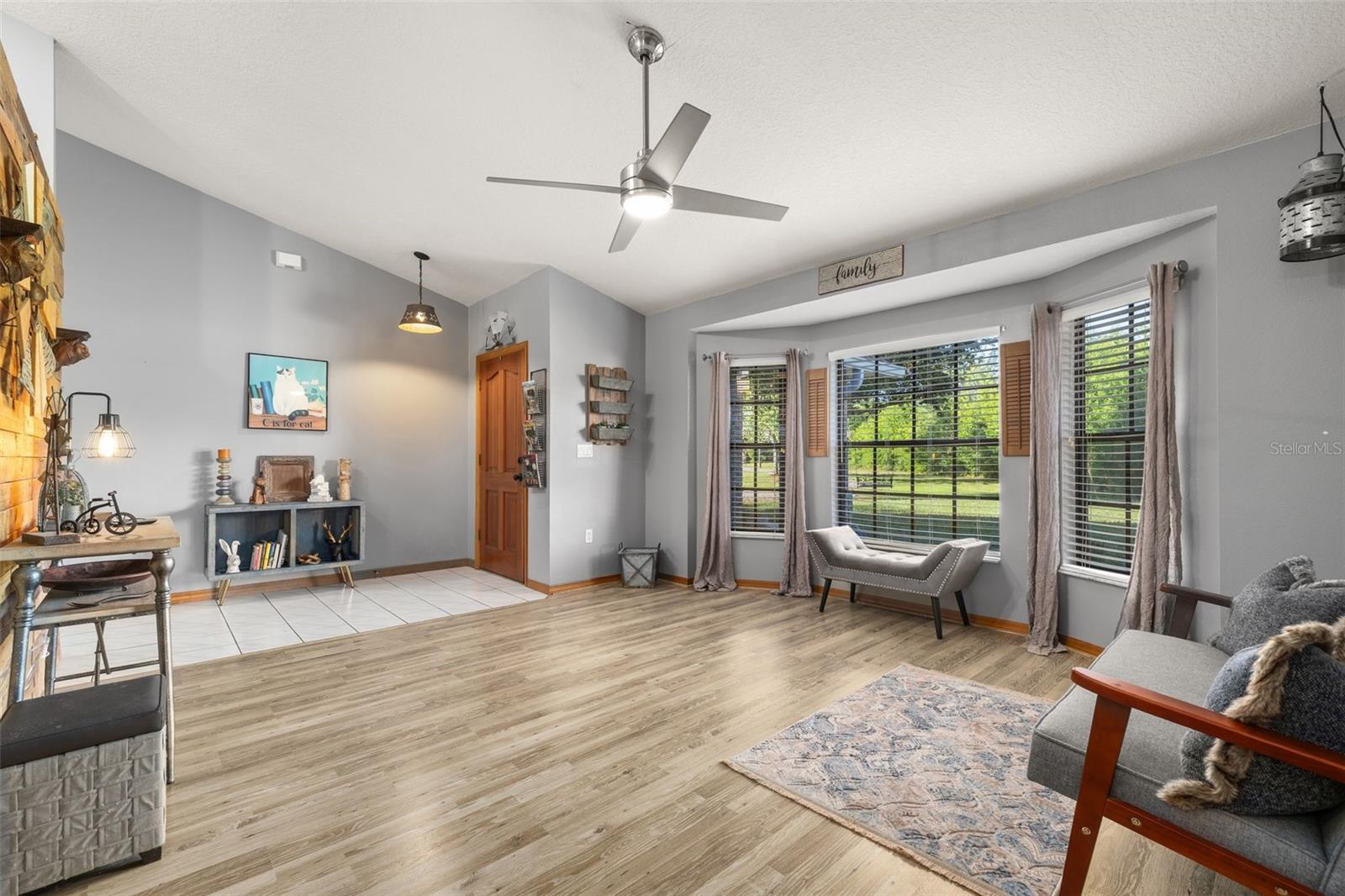 D S ESTATES - Residential