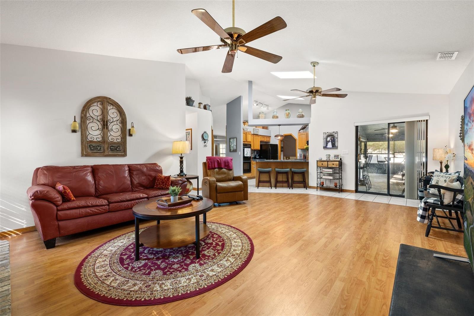 D S ESTATES - Residential