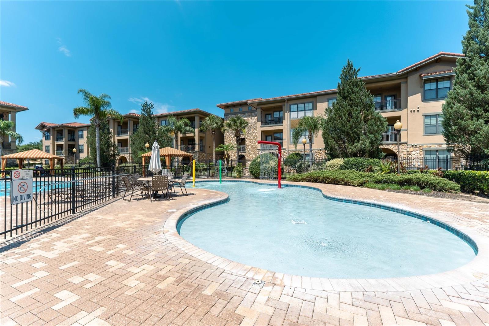 BELLA PIAZZA - Residential