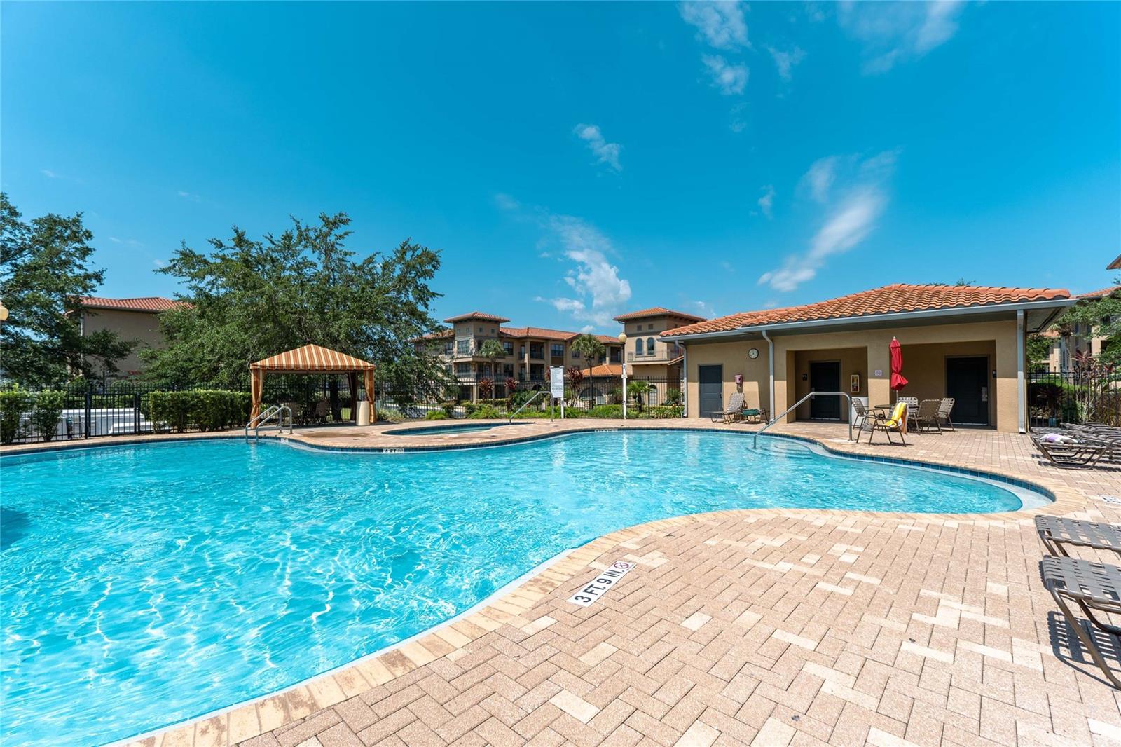 BELLA PIAZZA - Residential