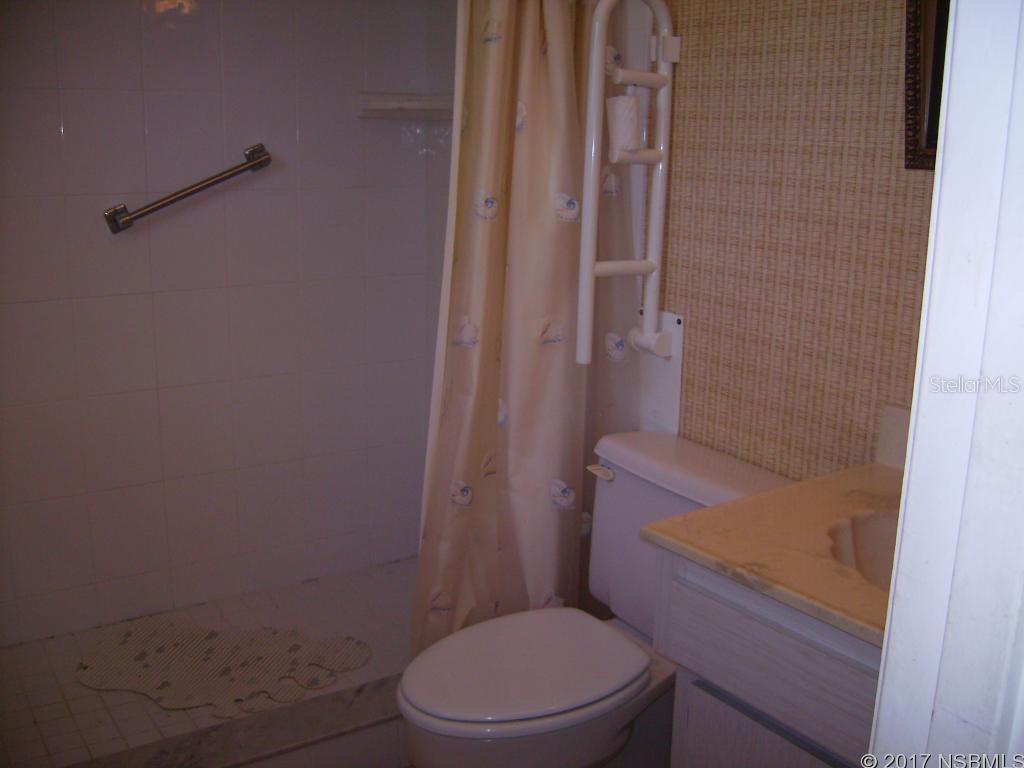 Florida Shores 01 - Residential