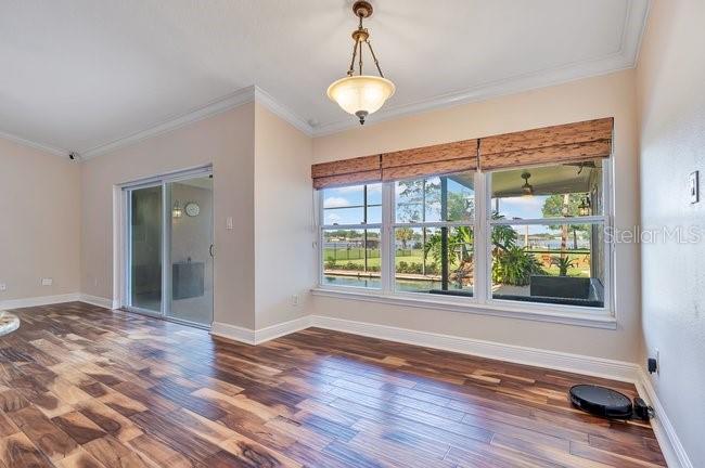 4512 BRIDGEWATER DRIVE
