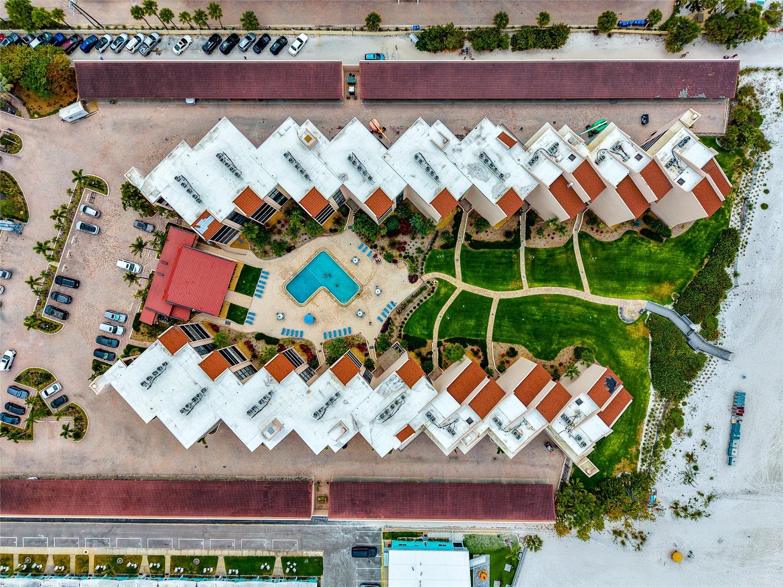 SIESTA BREAKERS - Residential