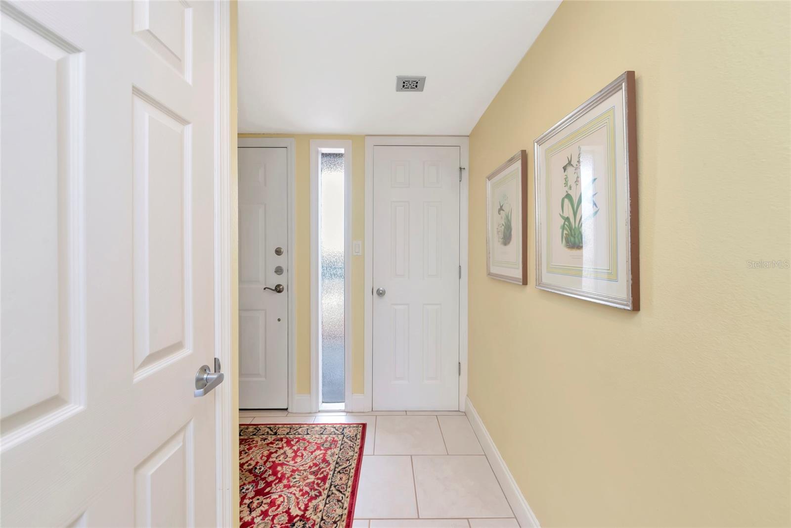 SIESTA BREAKERS - Residential