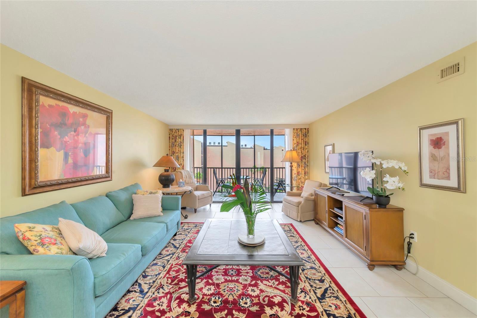 SIESTA BREAKERS - Residential