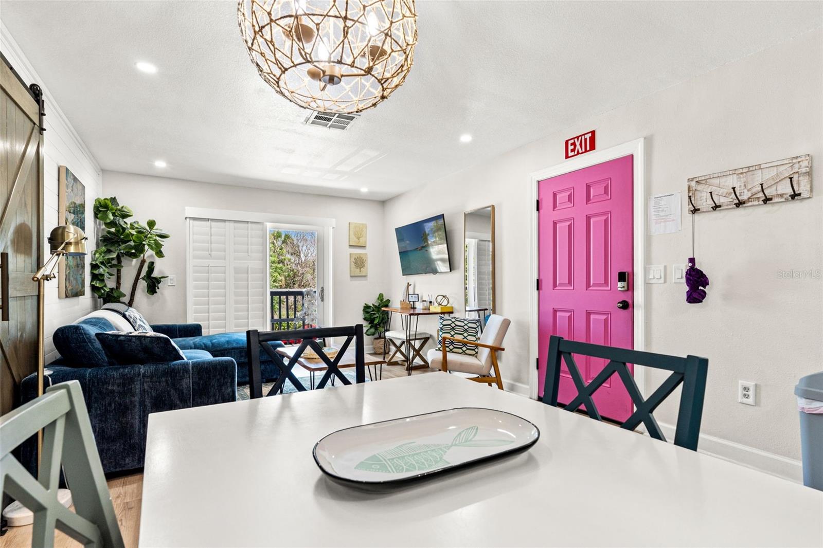 EDGEMERE - Residential Income