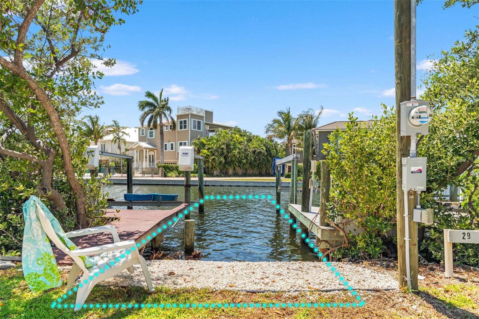 EDGEMERE - Residential Income