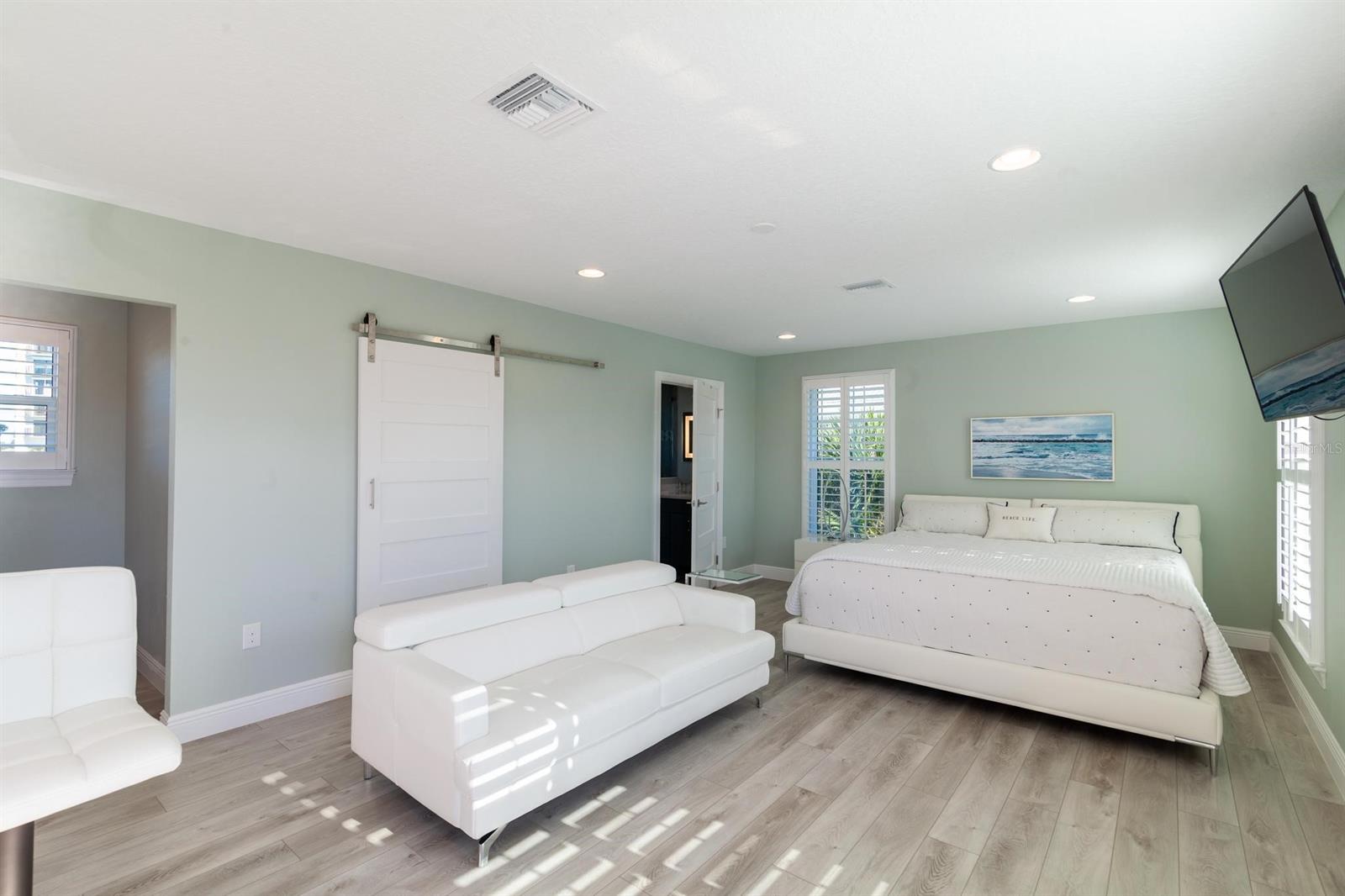 Venezia Un I - Residential