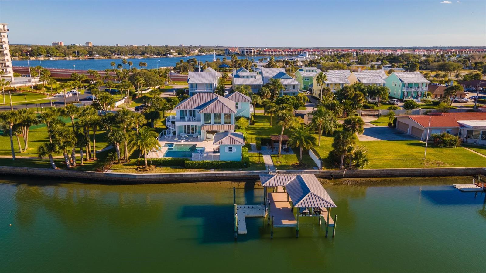 Venezia Un I - Residential