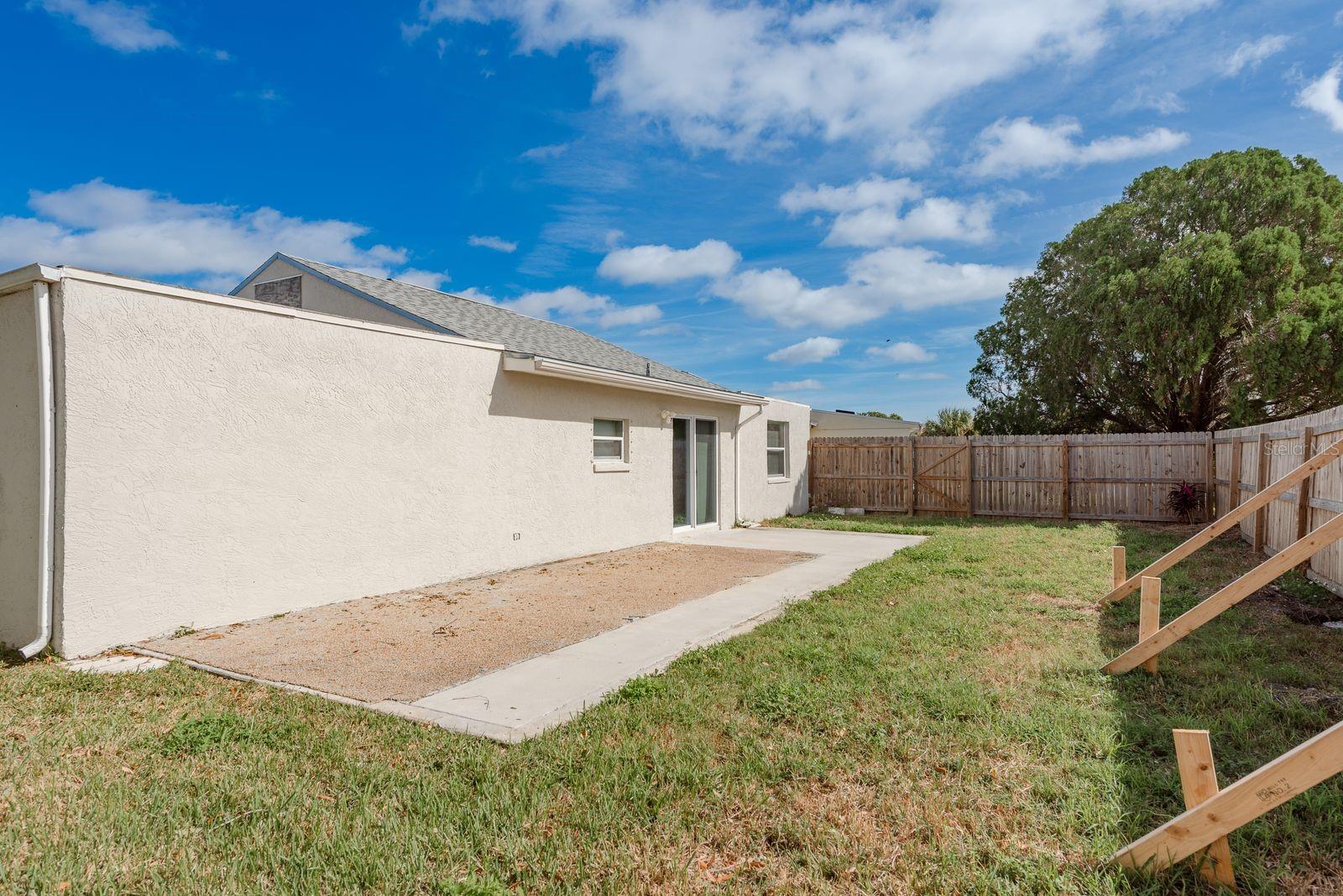 BEACON SQUARE - Residential