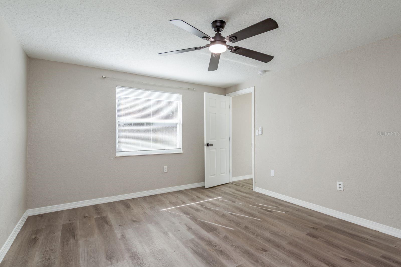 BEACON SQUARE - Residential