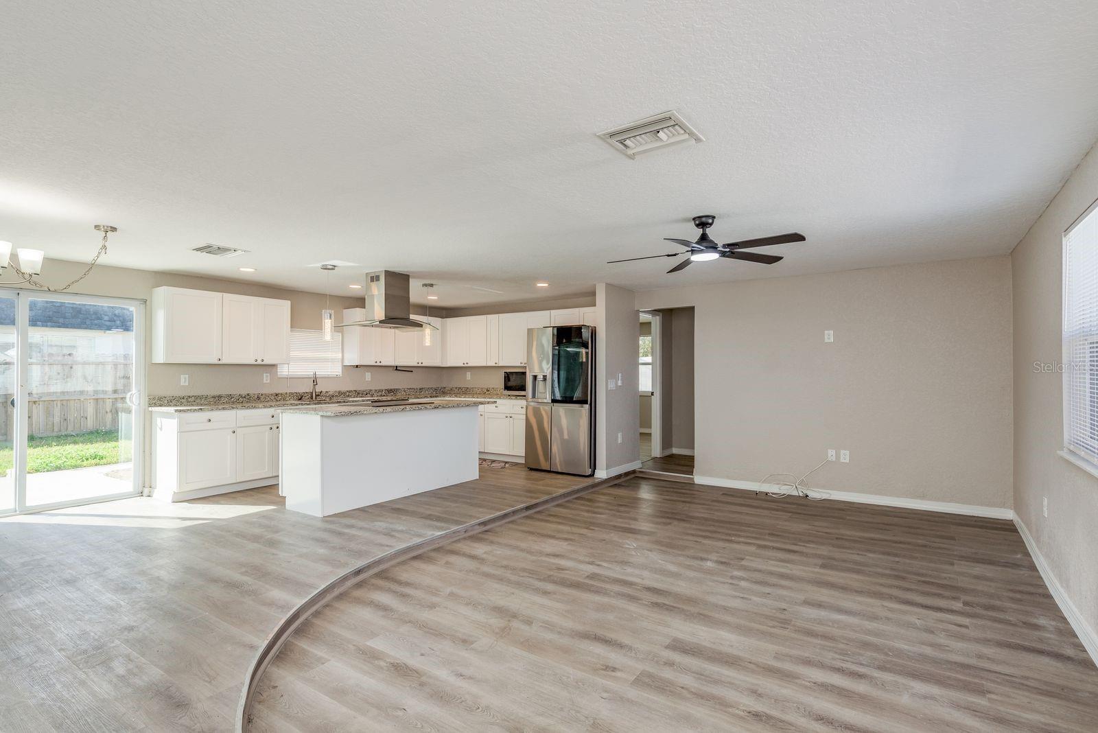 BEACON SQUARE - Residential